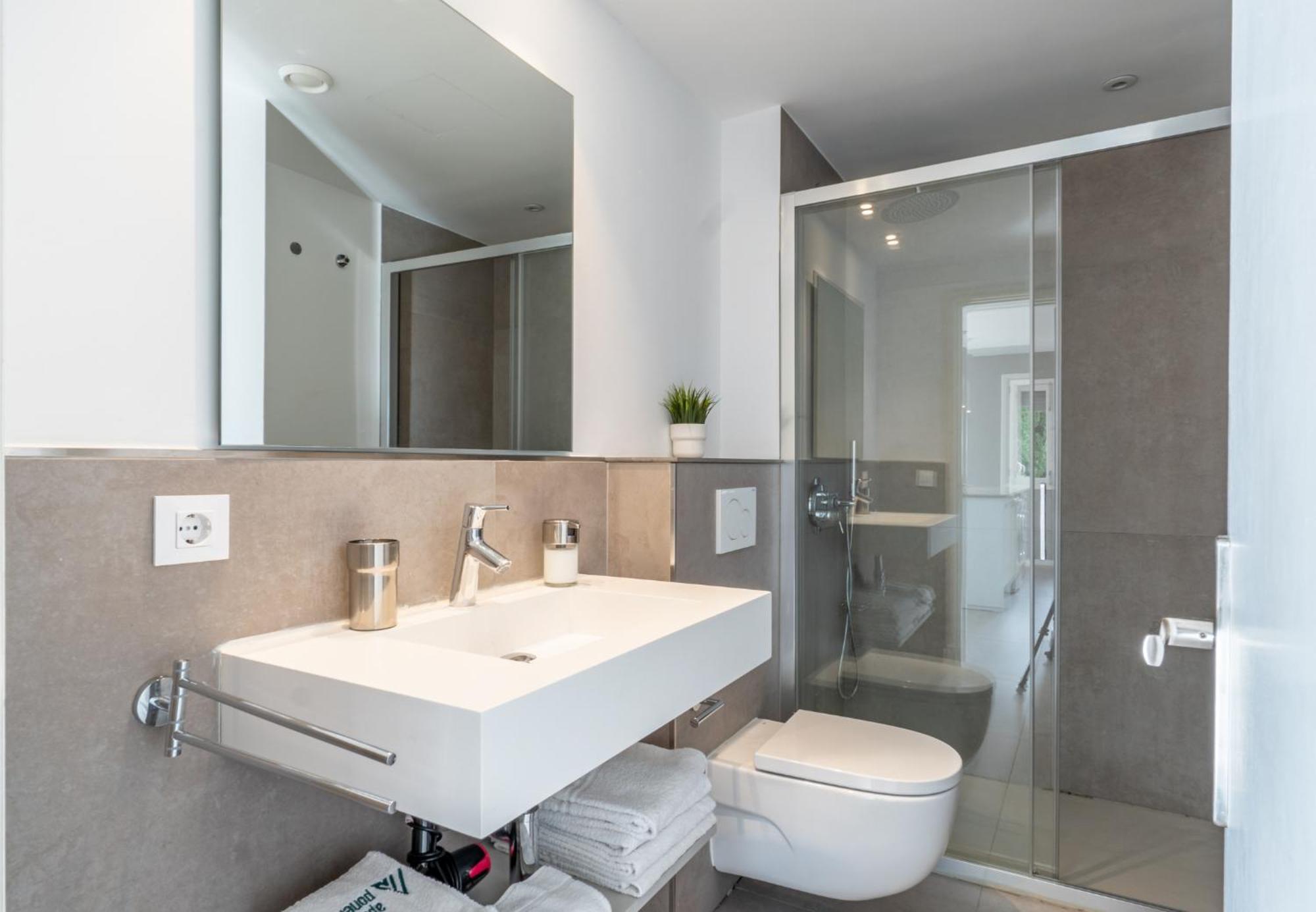 Ponent 5 Apartment