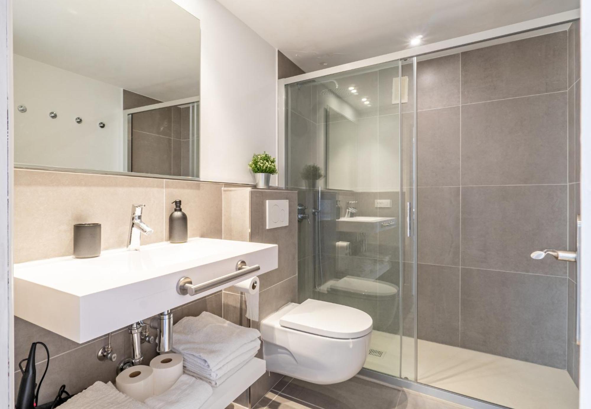 Ponent 5 Apartment